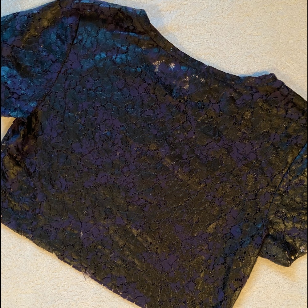 Cute crop top in Blue Black
